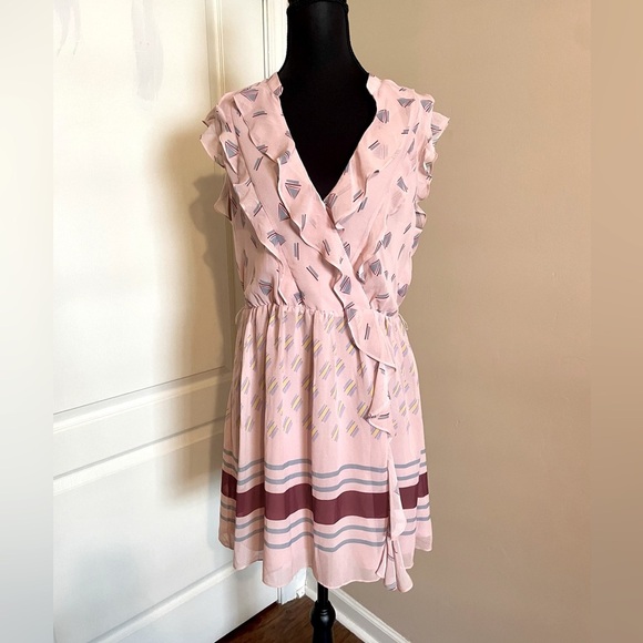 Reiss Stephanie Printed Mini Dress Size 8 Pink Multi Ruffle Chiffon Fit & Flare - Picture 3 of 9